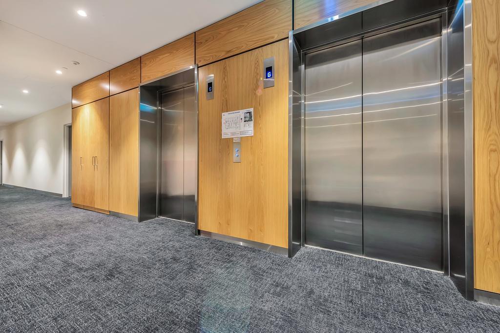 Vision On Morphett Adelaide Central Exterior foto